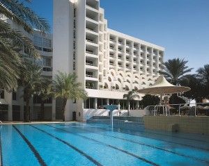 מלון ישרוטל ספורט קלאב – אילת הכל כלול