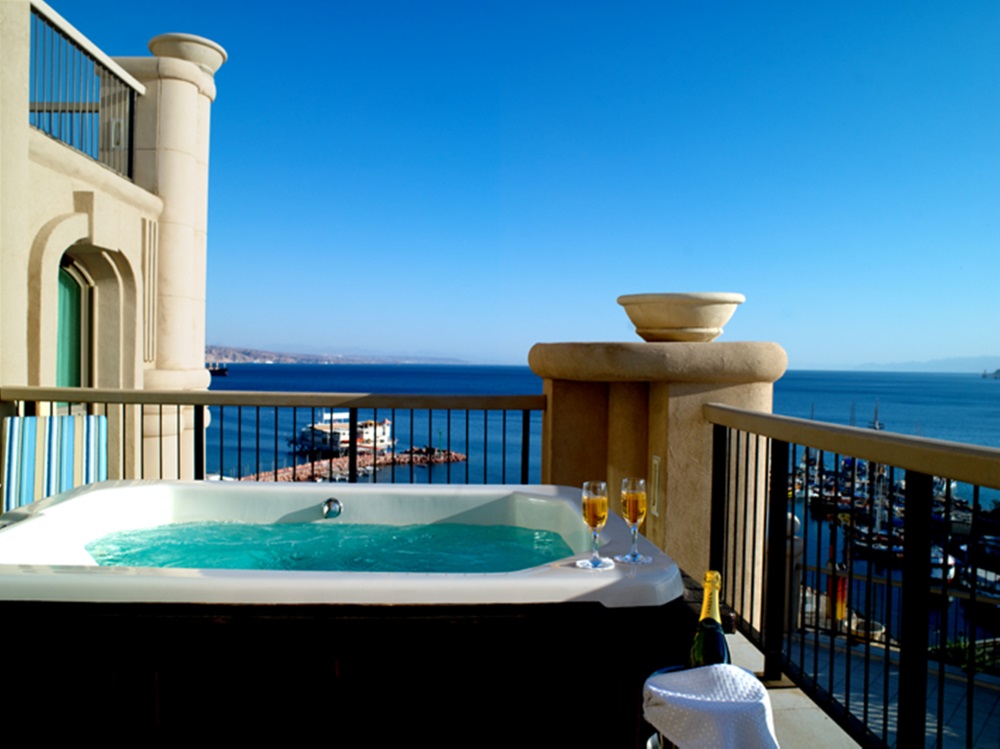 סוויטת פלאזה