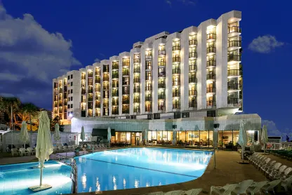 מלון קיסר פרימייר טבריה