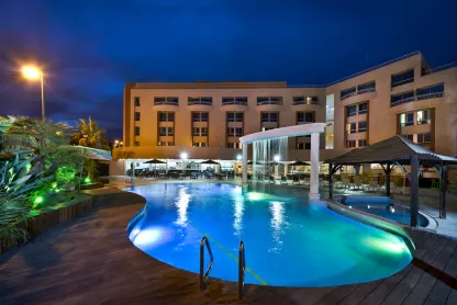 ג'ייקוב בי קלאב אילת